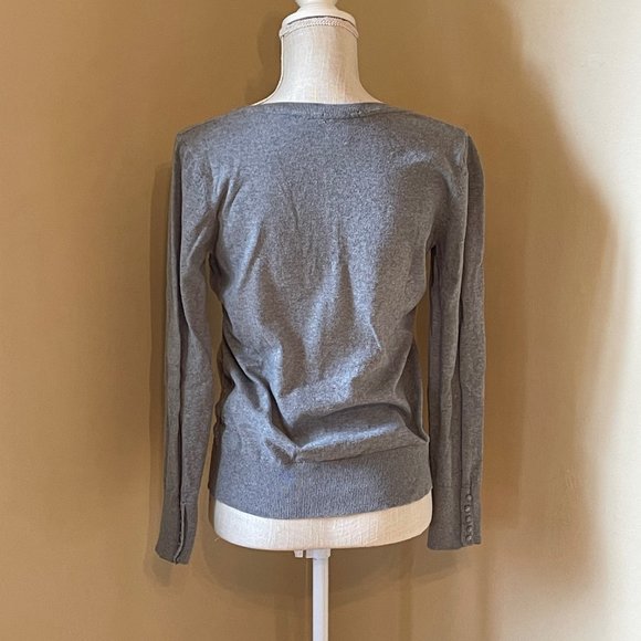 H&M Basic V-neck Sweater - Grey - Picture 2 of 4